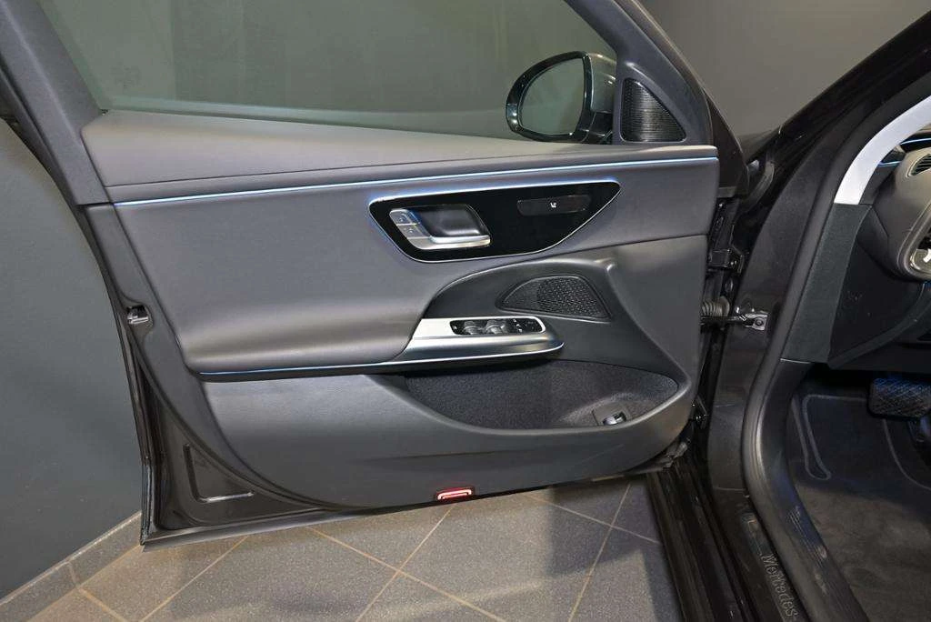 Mercedes-Benz E 220 | Mobile.bg � ����������� 7