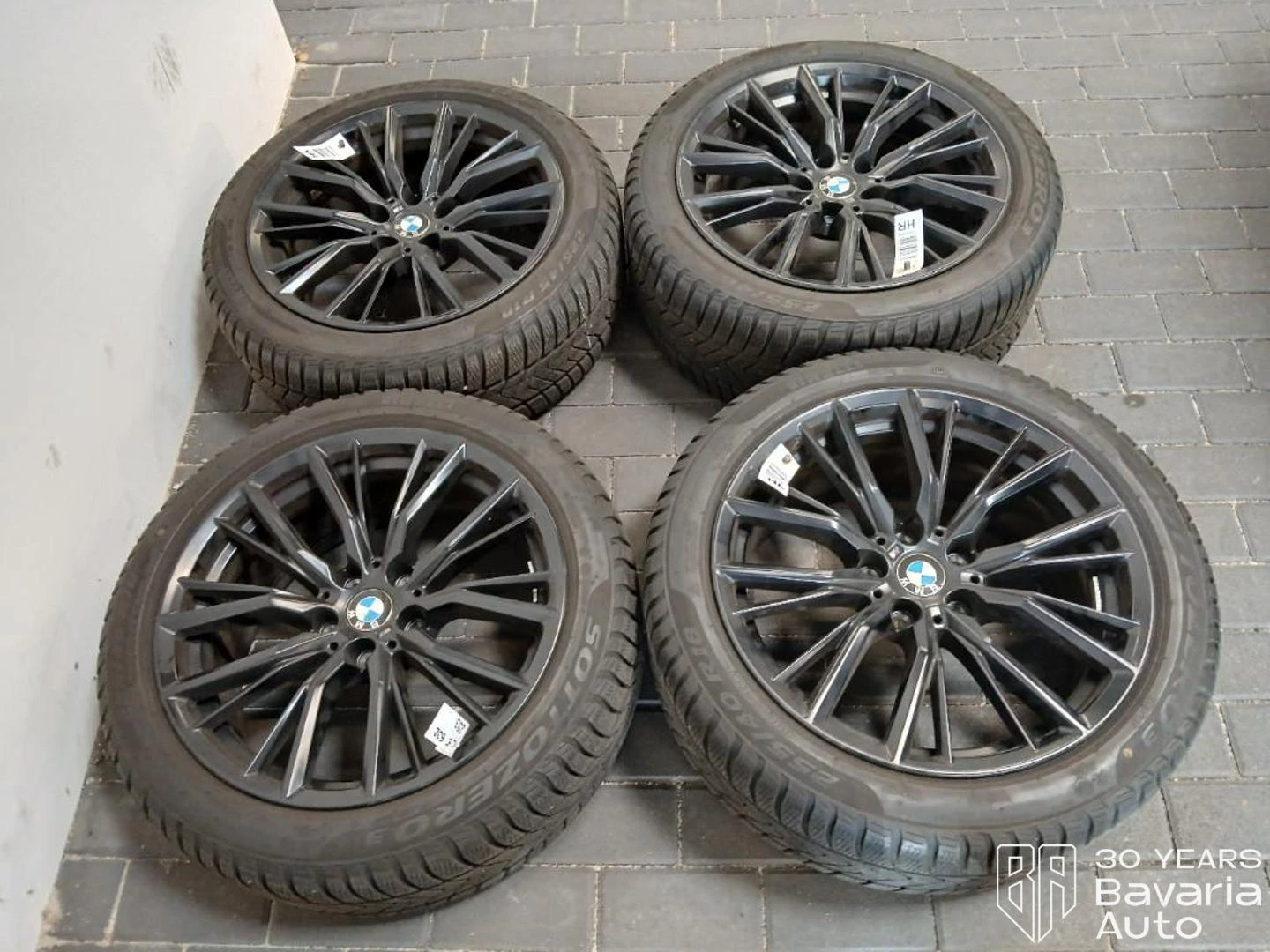 BMW 320 d xDrive M Sport Paket, снимка 17 - Автомобили и джипове - 56135224