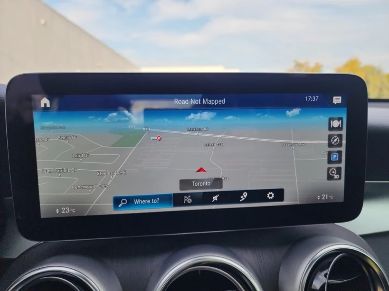 Mercedes-Benz GLC 300 2022 * CARFAX * БЕЗ ПЪРВОНАЧАЛНА ВНОСКА, снимка 15 - Автомобили и джипове - 52667586