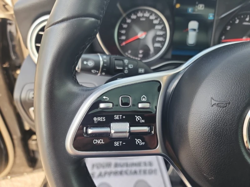 Mercedes-Benz GLC 300 2022 * CARFAX * БЕЗ ПЪРВОНАЧАЛНА ВНОСКА, снимка 12 - Автомобили и джипове - 52667586