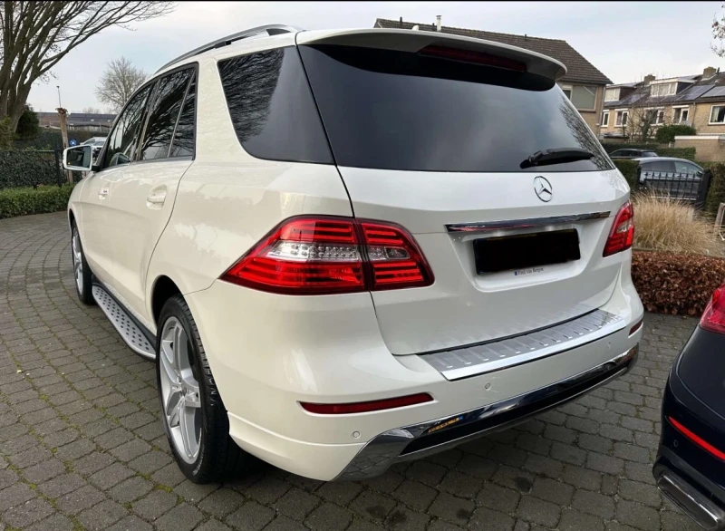Mercedes-Benz ML 350 AMG/PANO/360/ГЕРМАНИЯ/FULL, снимка 4 - Автомобили и джипове - 52976037