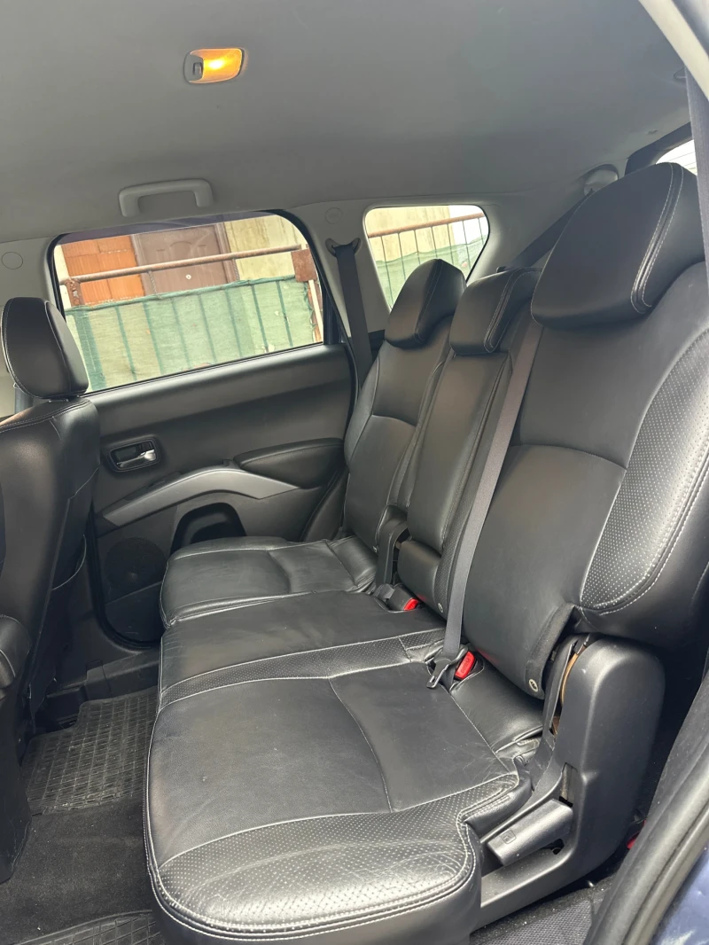 Mitsubishi Outlander 2.4 4wd, снимка 9 - Автомобили и джипове - 53382044