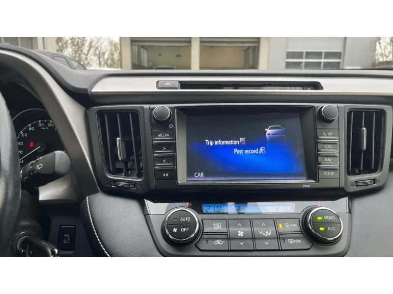 Toyota Rav4 EXECUTIVE - изображение 10