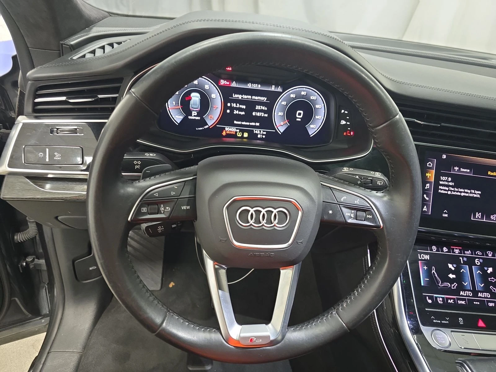 Audi Q8 PRESTIGE S-Line* Въздух* Масаж* 360* Matrix*  - изображение 10