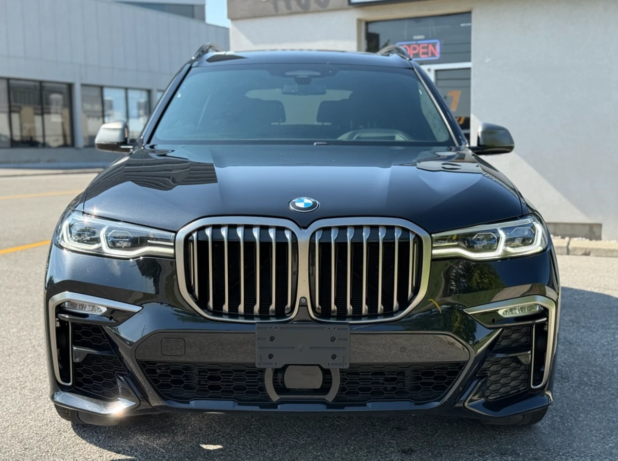BMW X7 2020 BMW X7 M50I - изображение 2