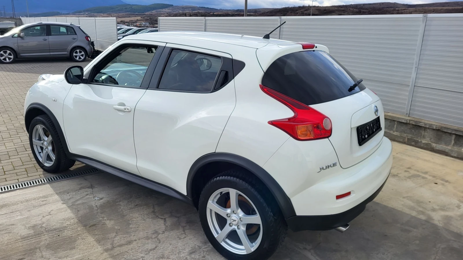 Nissan Juke 1.5DCI-110 TEKNA* NAVI* KEYLESS* CAMERA | Mobile.bg � ����������� 3