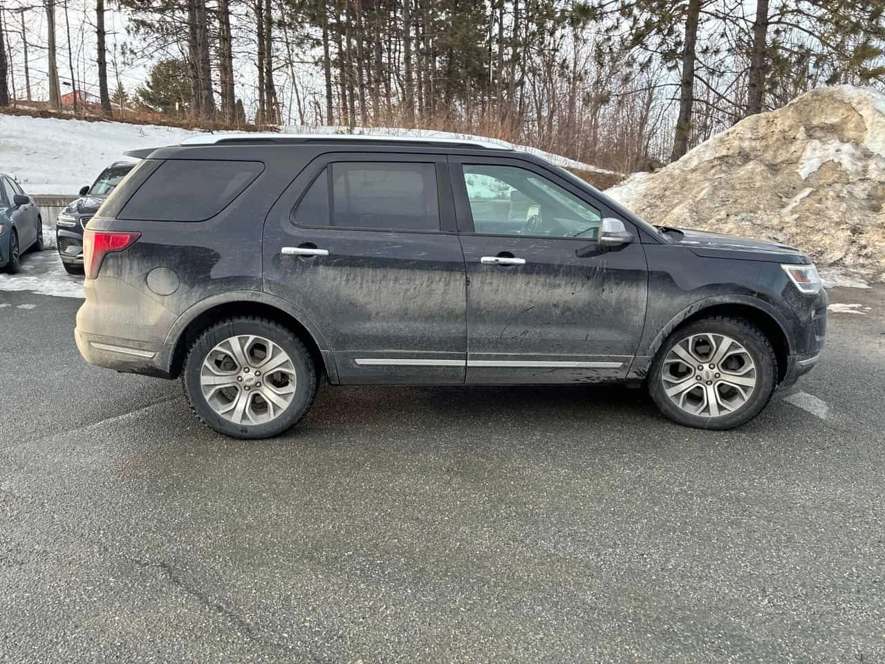 Ford Explorer * Platinum * PANO* ПОДГРЕВ* KEYLESS* , снимка 3 - Автомобили и джипове - 53761279