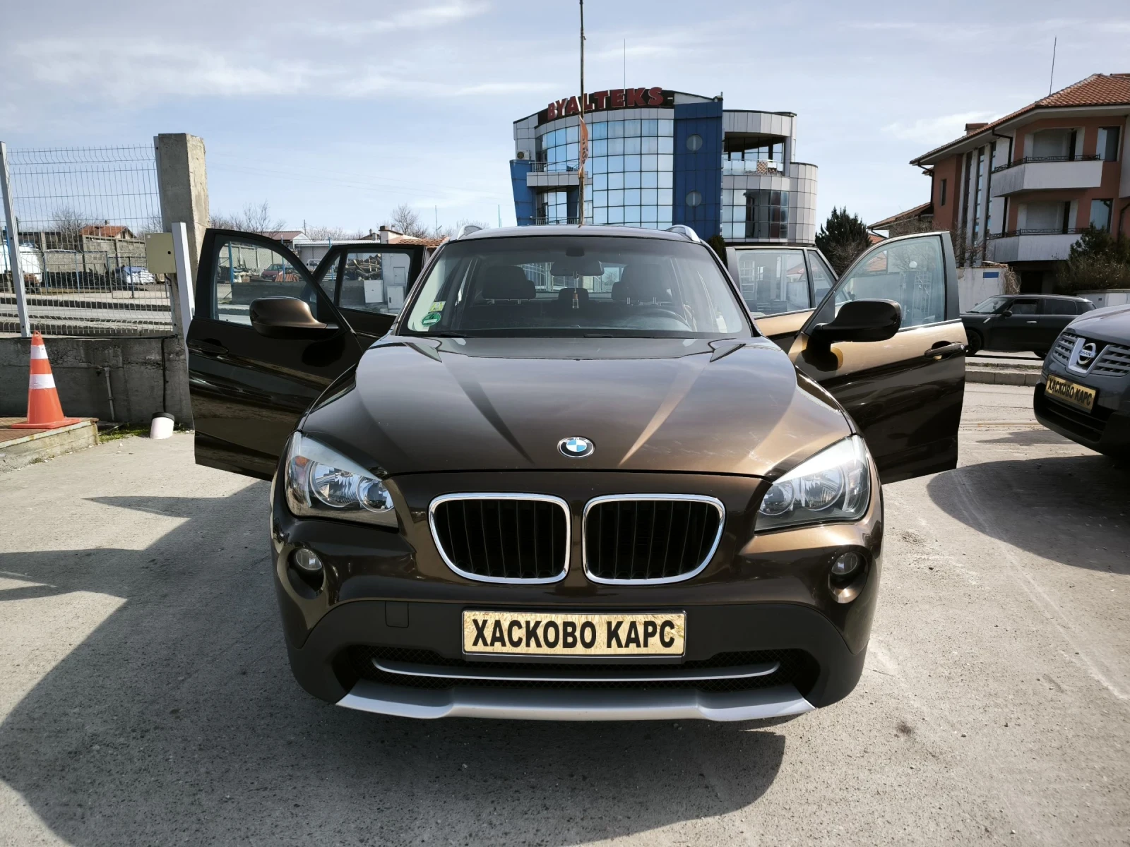 BMW X1 1.8D xDrive 4x4, снимка 2 - Автомобили и джипове - 53802390