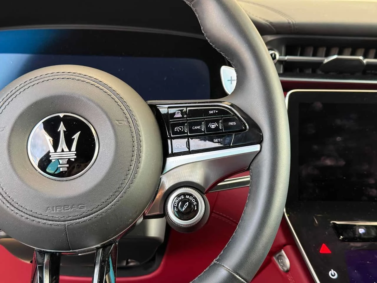 Maserati Grecale Modena  CARFAX, снимка 15 - Автомобили и джипове - 53841680