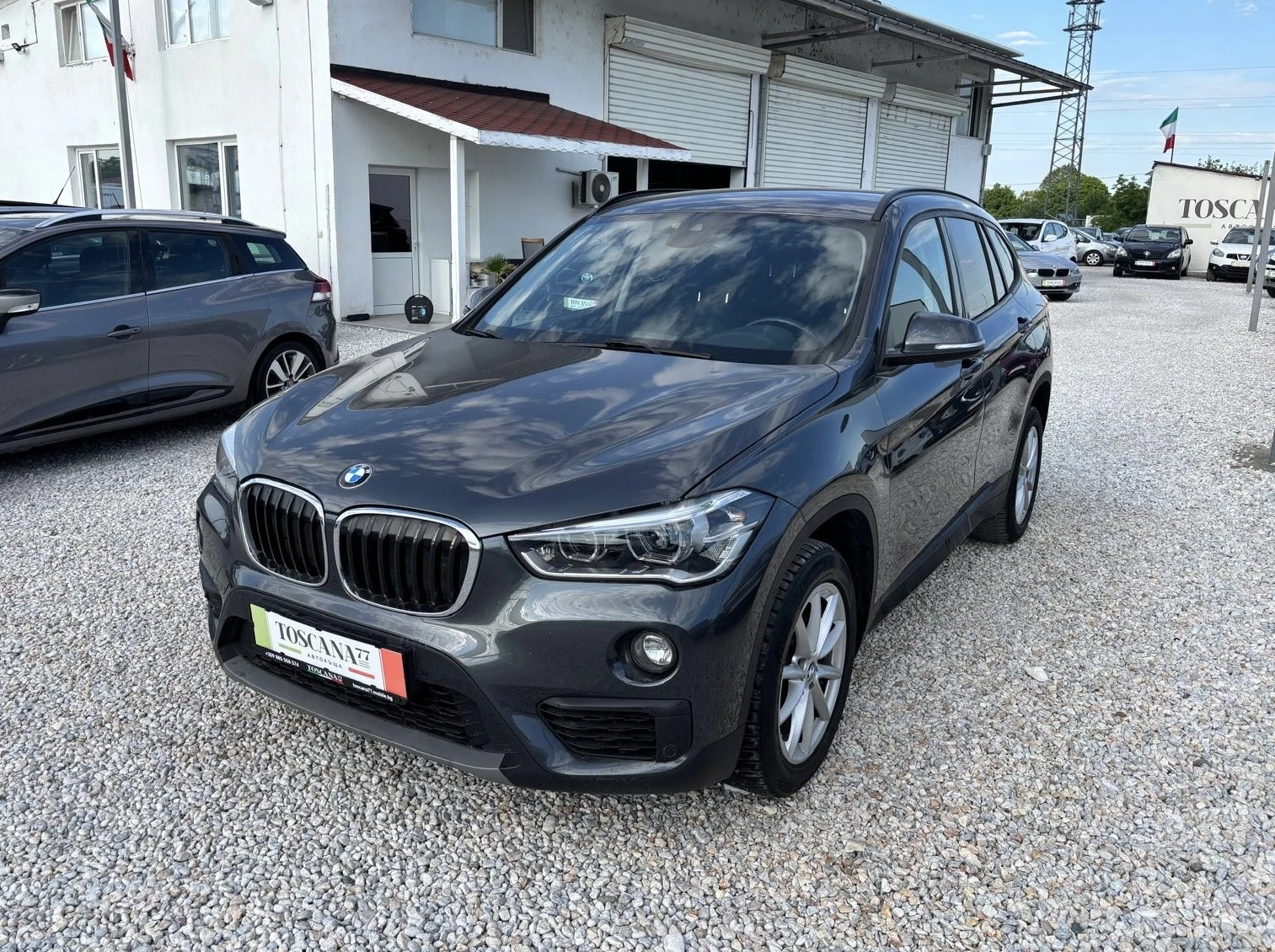BMW X1 2.0D* 150k.c* Msport* Сервизна История* , снимка 2 - Автомобили и джипове - 54554519