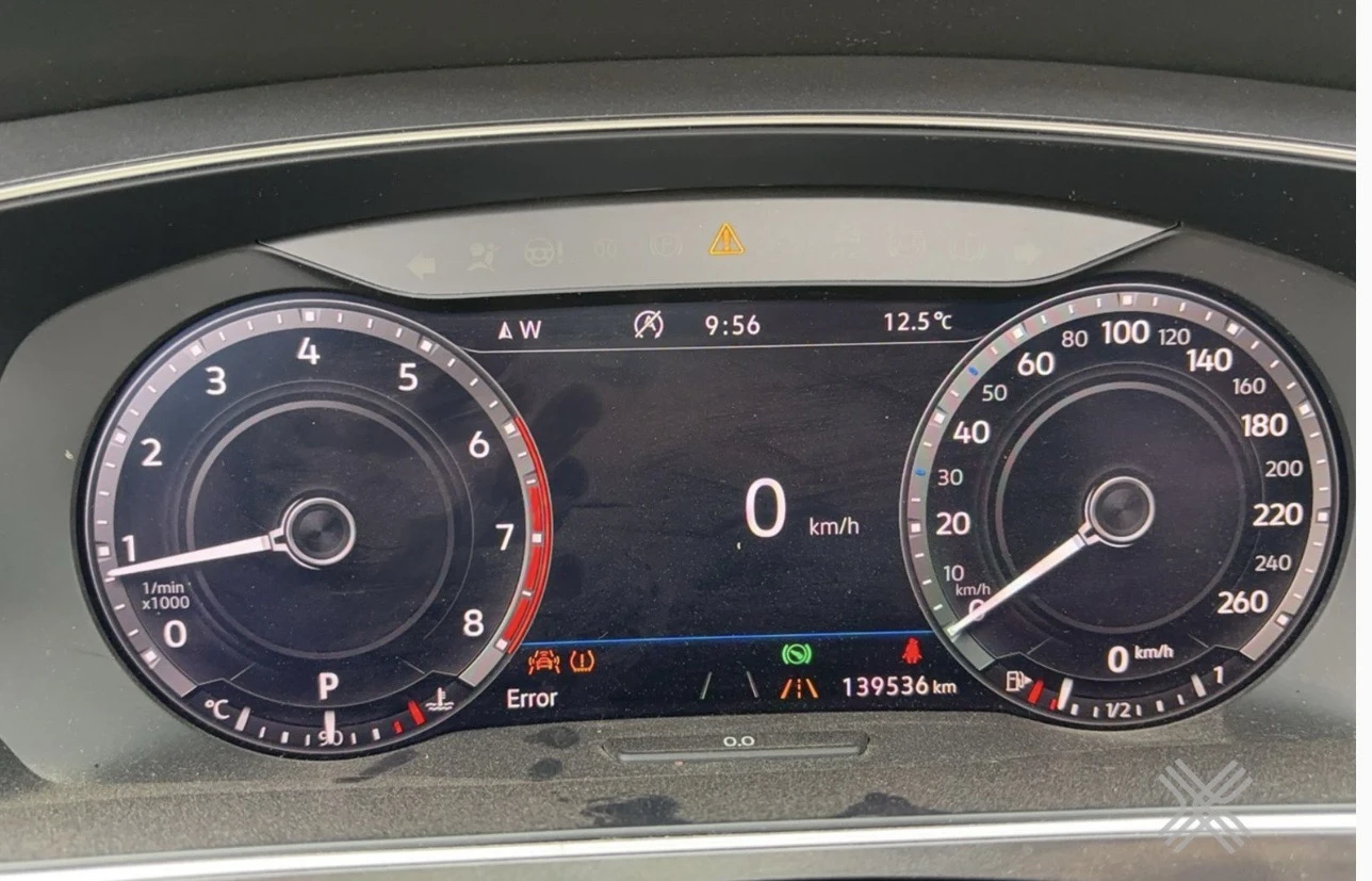 VW Tiguan Очакван внос ! R-Line 4Motion, снимка 8 - Автомобили и джипове - 54747418