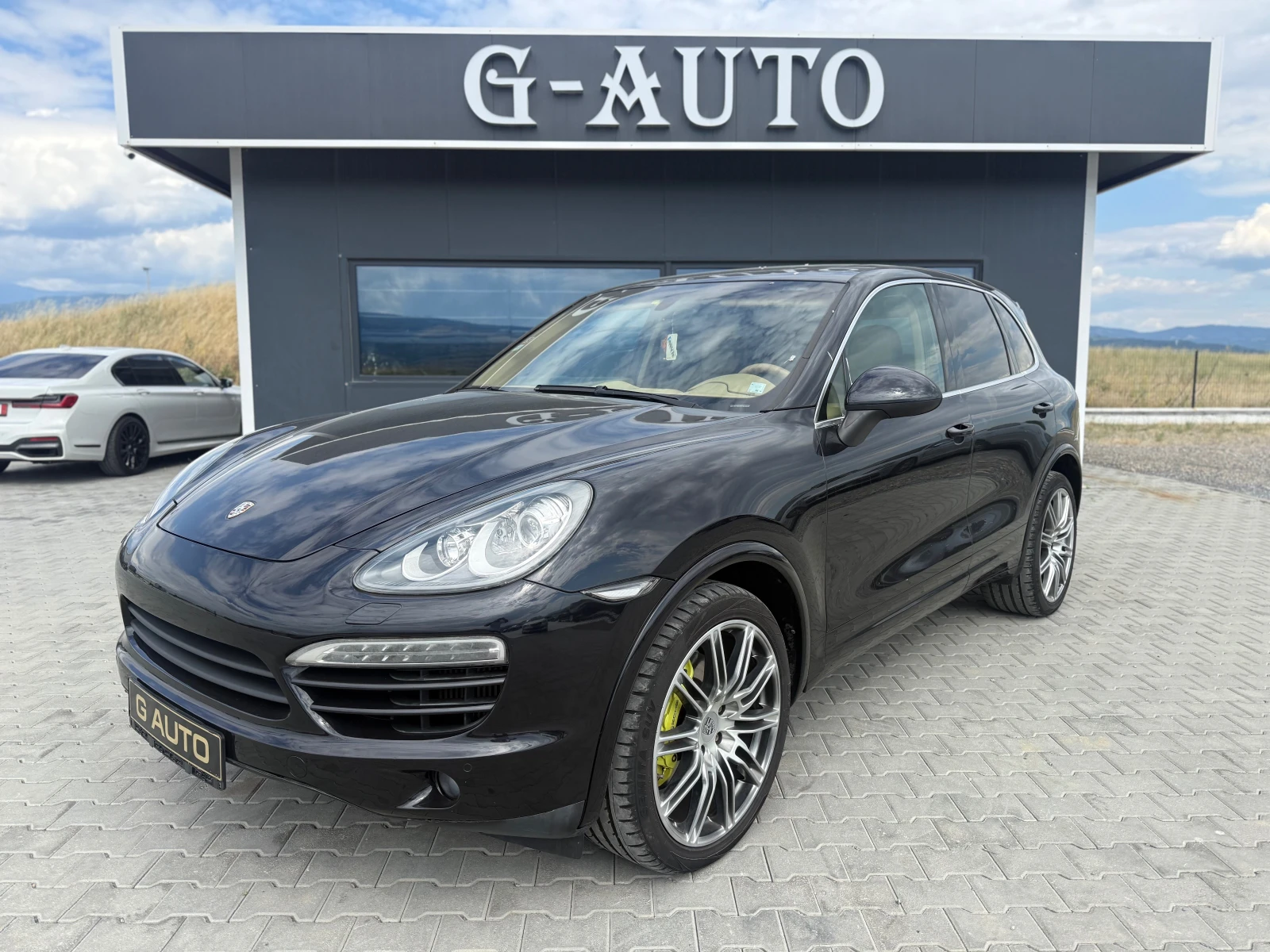 Porsche Cayenne 3.0TDI Собствен лизинг !!!
