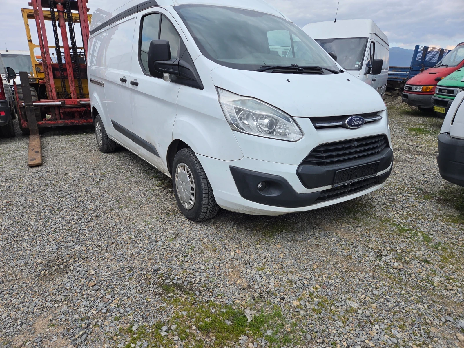 Ford Transit Custom 2.2tdci, снимка 2 - Бусове и автобуси - 54095290
