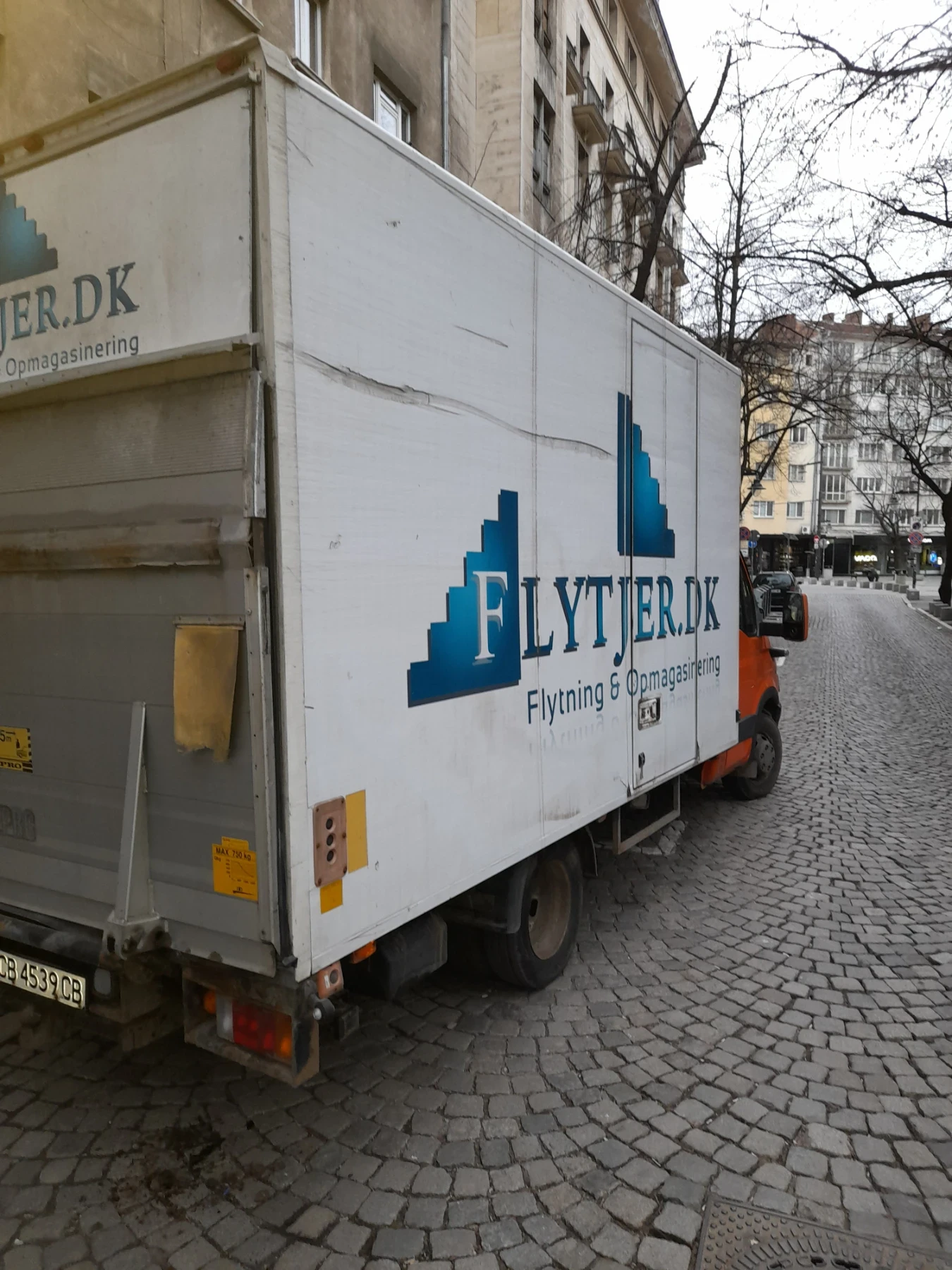 Iveco Daily, снимка 3 - Бусове и автобуси - 54842166