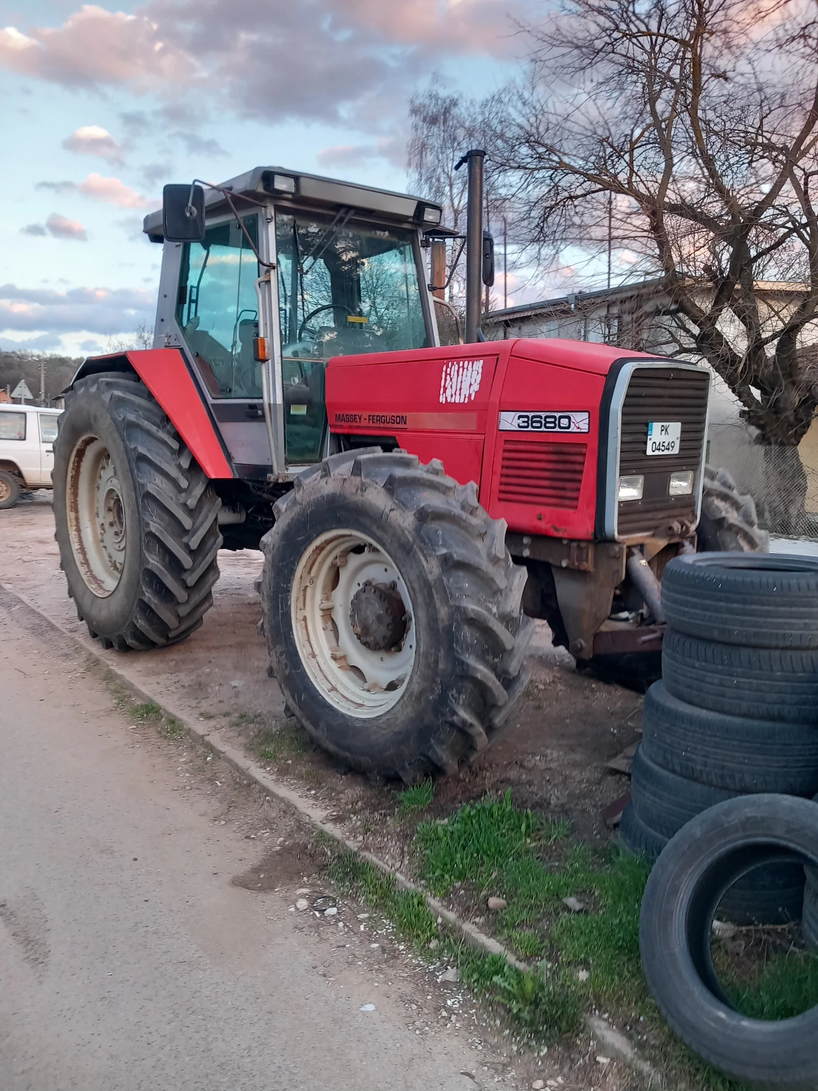 Трактор Massey 3680, снимка 4 - Селскостопанска техника - 54150980