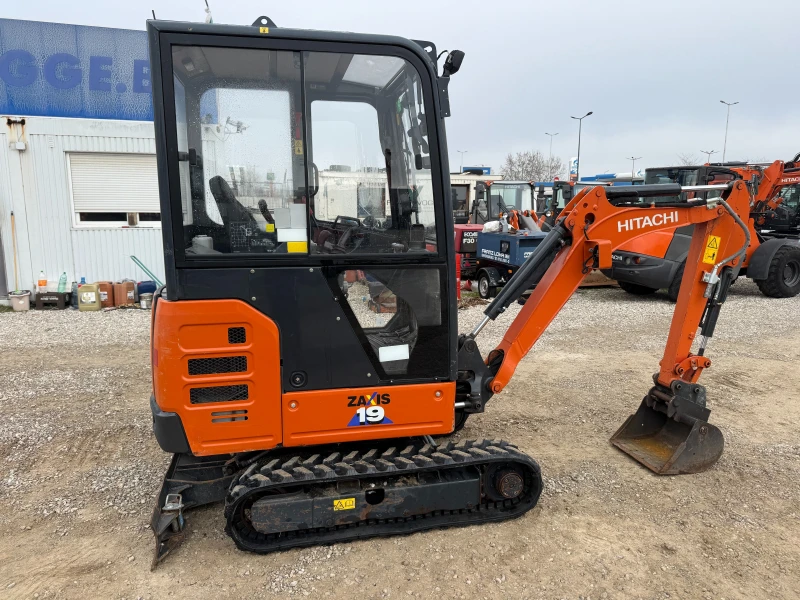 Багер Hitachi ZX 19-6 НОВИ ВЕРИГИ, снимка 13 - Индустриална техника - 52928339