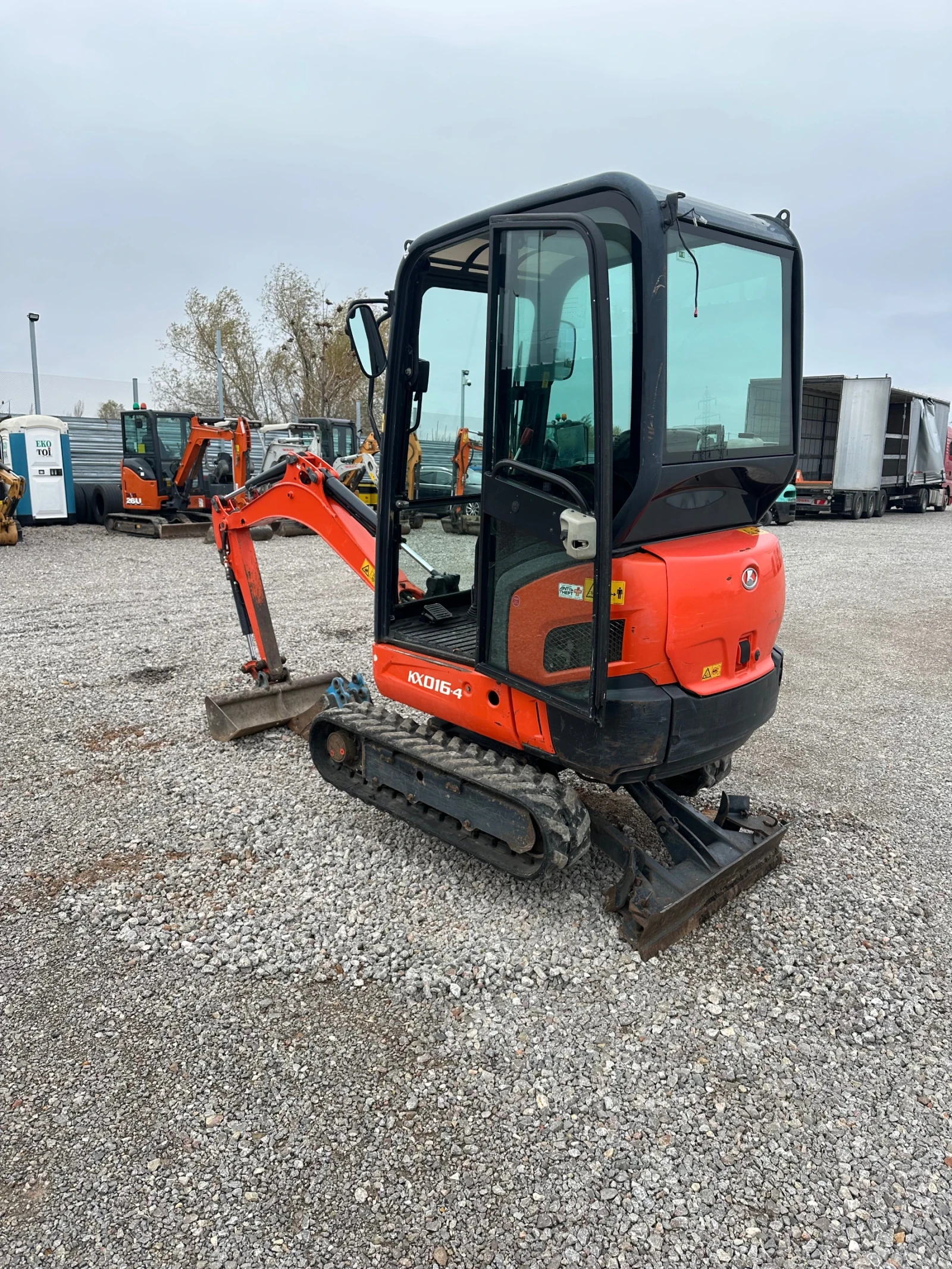 Багер Kubota KX016-4 - изображение 3