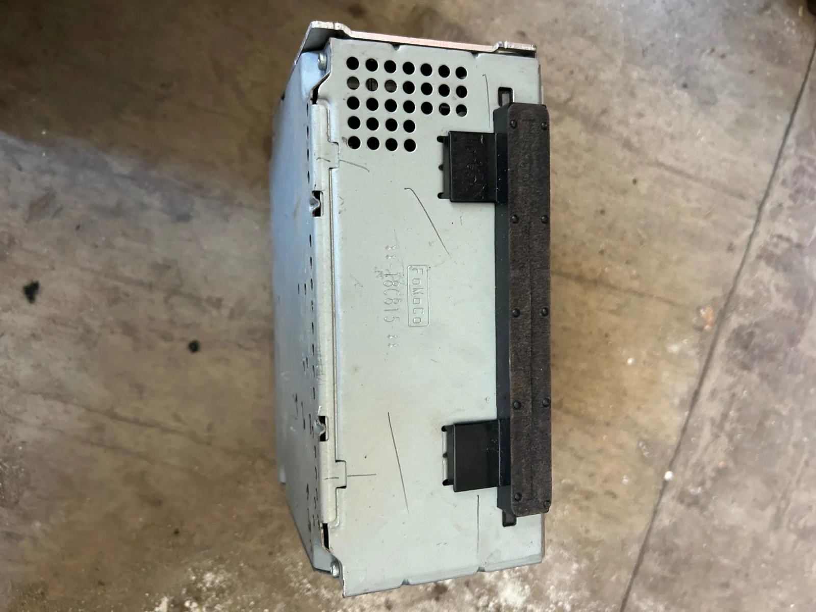 18C815 Радио CD FORD B MAX 