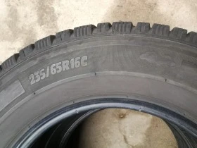 Гуми Зимни 235/65R16, снимка 9 - Гуми и джанти - 45863951