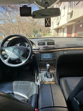 Mercedes-Benz E 320, снимка 7