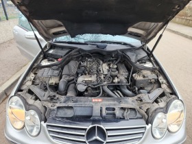 Mercedes-Benz CLK 270CDI Navi/Кожа/Автомат/Черен таван, снимка 10