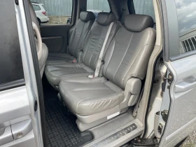 Kia Carnival  КЛИМАТРОНИК , снимка 12