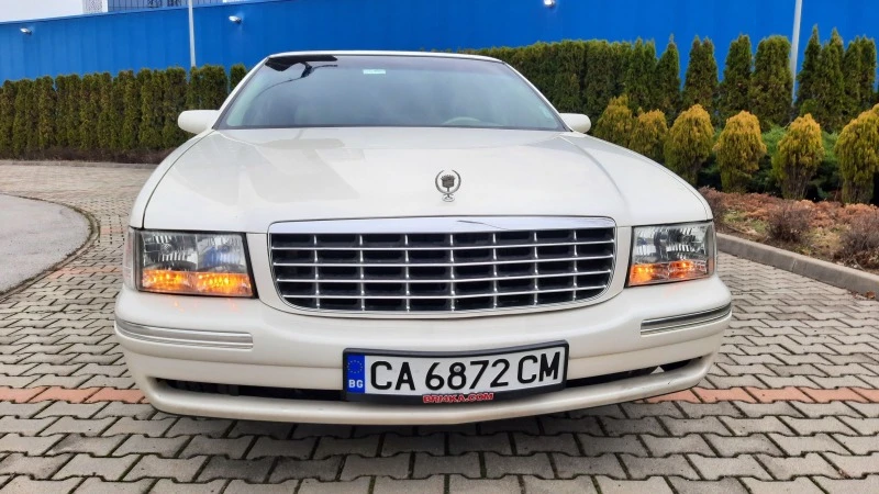 Cadillac Deville 4.6 V8 300ps, снимка 2 - Автомобили и джипове - 38820093