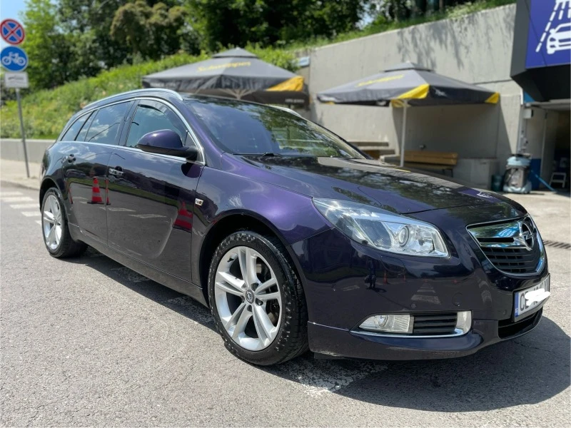 Opel Insignia Biturbo 4x4 , снимка 12 - Автомобили и джипове - 43414755