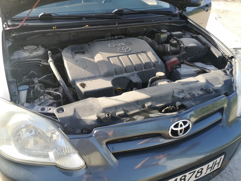 Toyota Corolla D4d, снимка 13 - Автомобили и джипове - 46969984