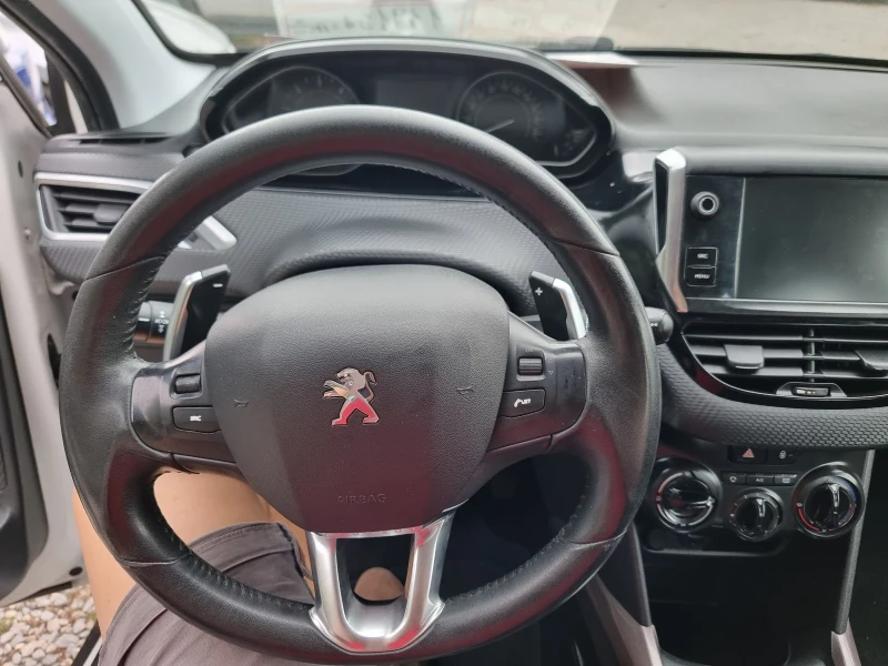 Peugeot 2008 1, 6HDI, снимка 13 - Автомобили и джипове - 47077931