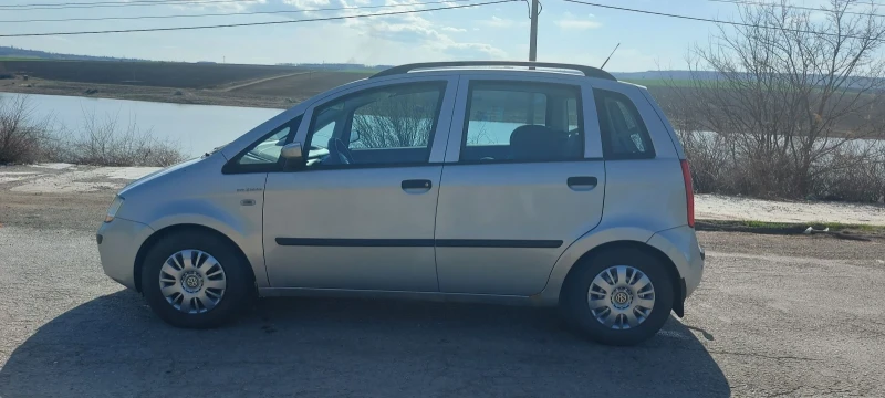 Fiat Idea 1.3 Mjet 70kc , снимка 5 - Автомобили и джипове - 47675175