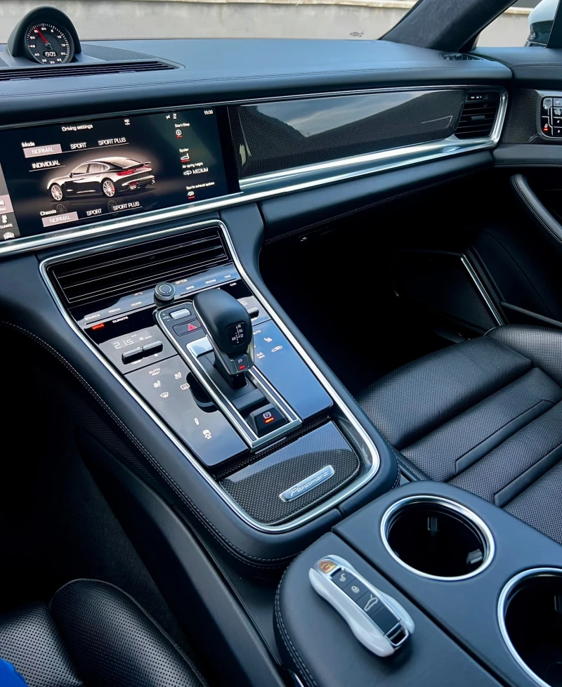 Porsche Panamera TURBO, снимка 8 - Автомобили и джипове - 52721662