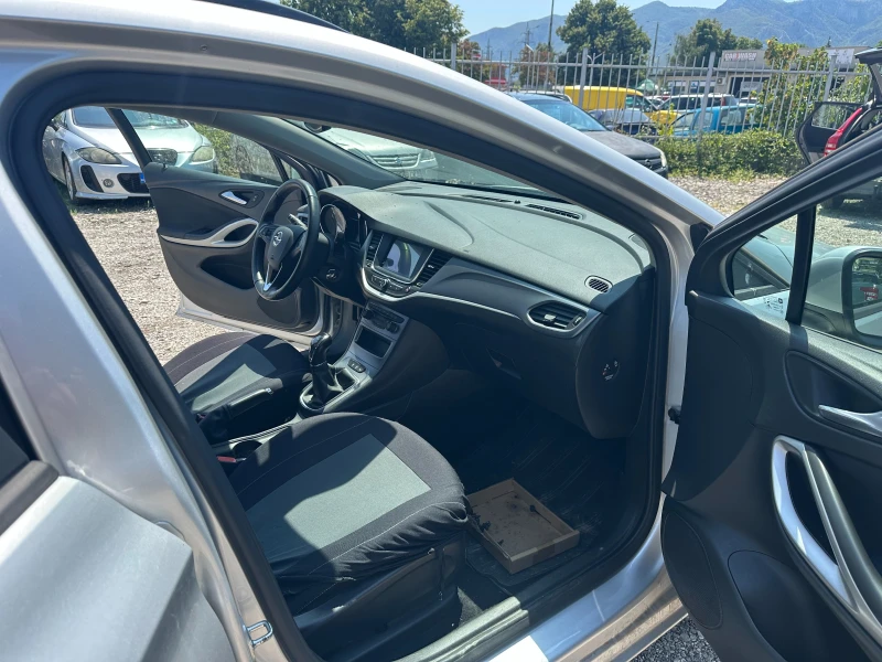 Opel Astra 1.5CDTI 105kc, снимка 15 - Автомобили и джипове - 51117093