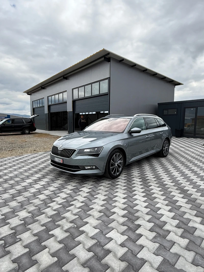 Skoda Superb Laurin & Klement, снимка 8 - Автомобили и джипове - 51912210