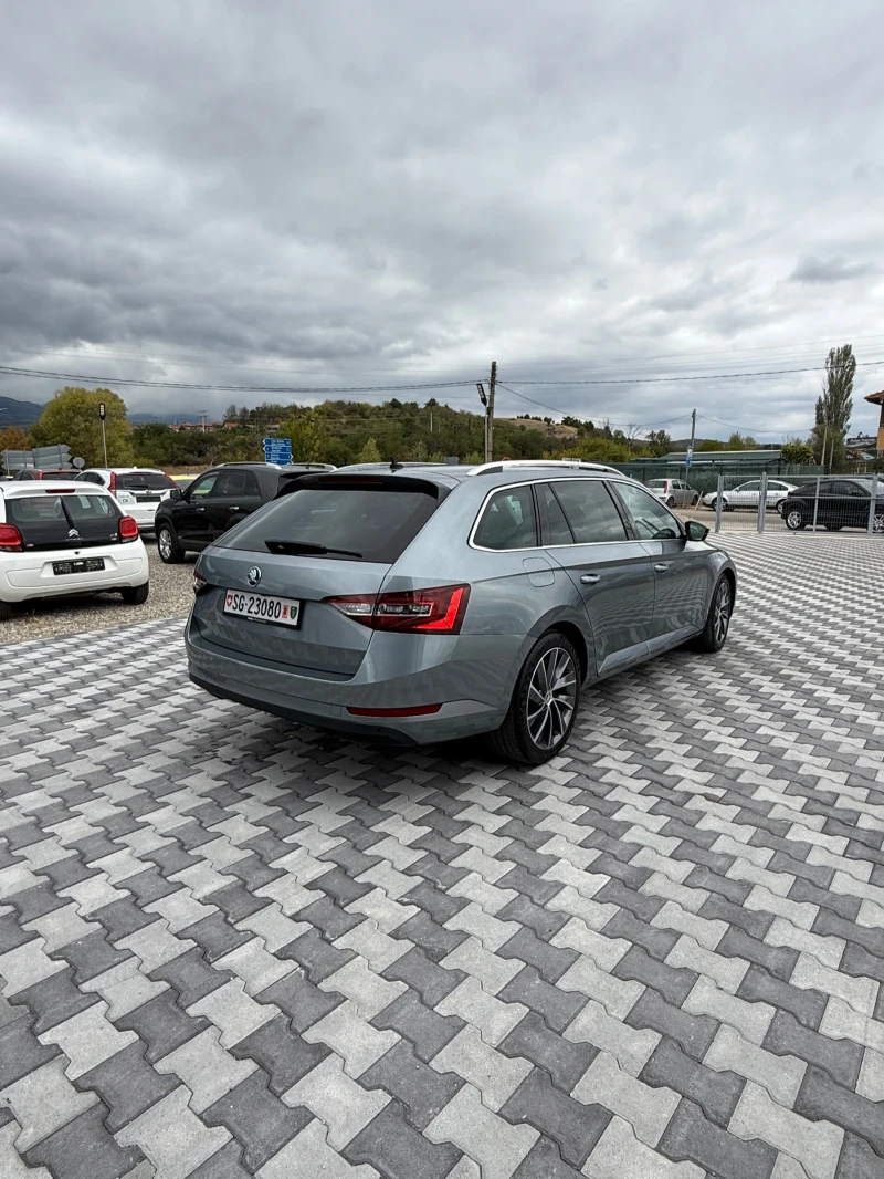 Skoda Superb Laurin & Klement, снимка 4 - Автомобили и джипове - 51912210