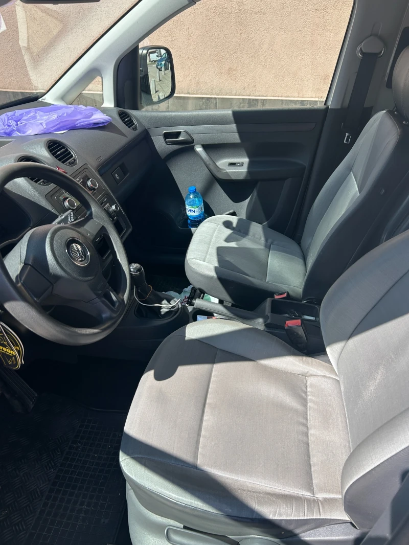 VW Caddy, снимка 5 - Автомобили и джипове - 52107248