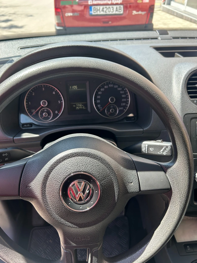 VW Caddy, снимка 4 - Автомобили и джипове - 52107248