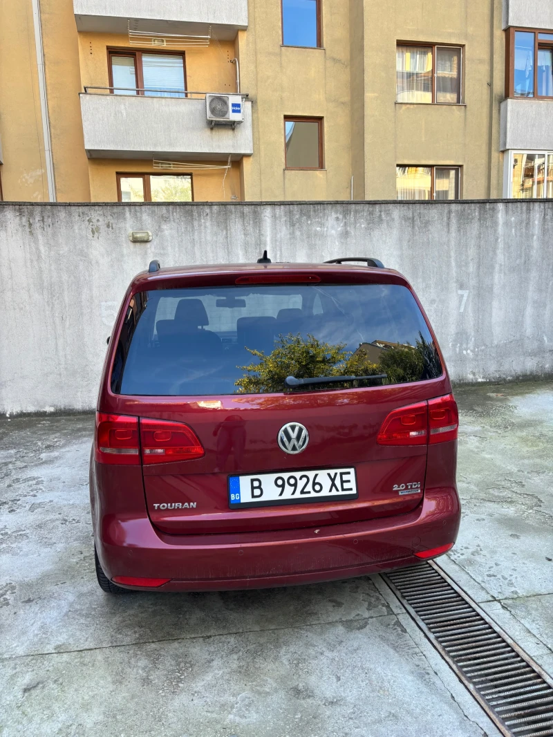 VW Touran 2.0 TDI 140, снимка 7 - Автомобили и джипове - 52498658