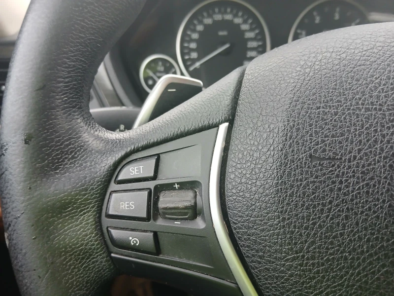 BMW 320 АВТОМАТИК LUXURY, снимка 14 - Автомобили и джипове - 53052598