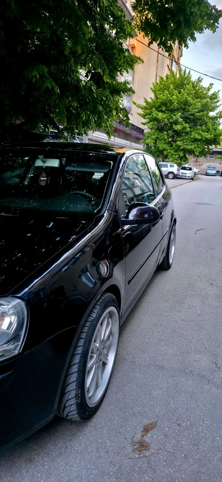 VW Golf 5, снимка 4 - Автомобили и джипове - 54412774