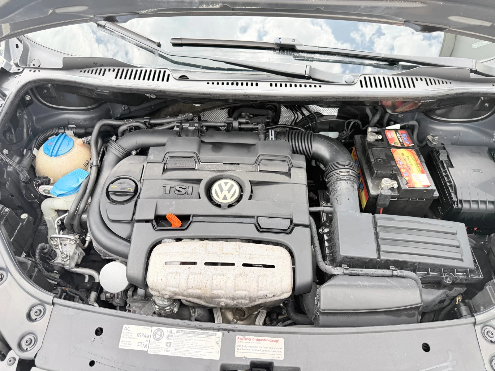 VW Touran 1.4tsi ECOMETAN* UNIKAT* , снимка 17 - Автомобили и джипове - 33836223