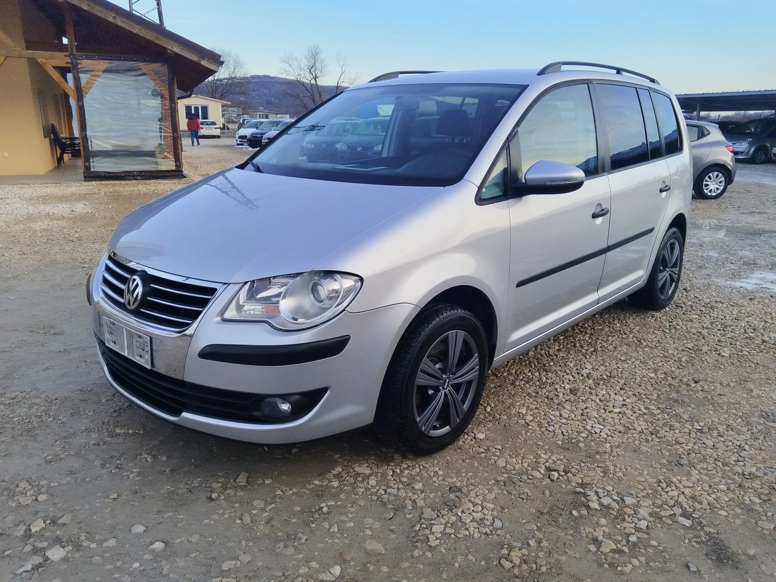 VW Touran 1.4TSI-150К.С-НАВИ-7М-EURO5-ИТАЛИЯ - изображение 3