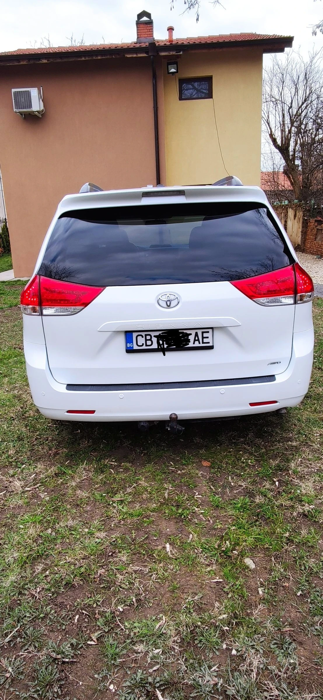 Toyota Sienna 3.5l AWD - изображение 6