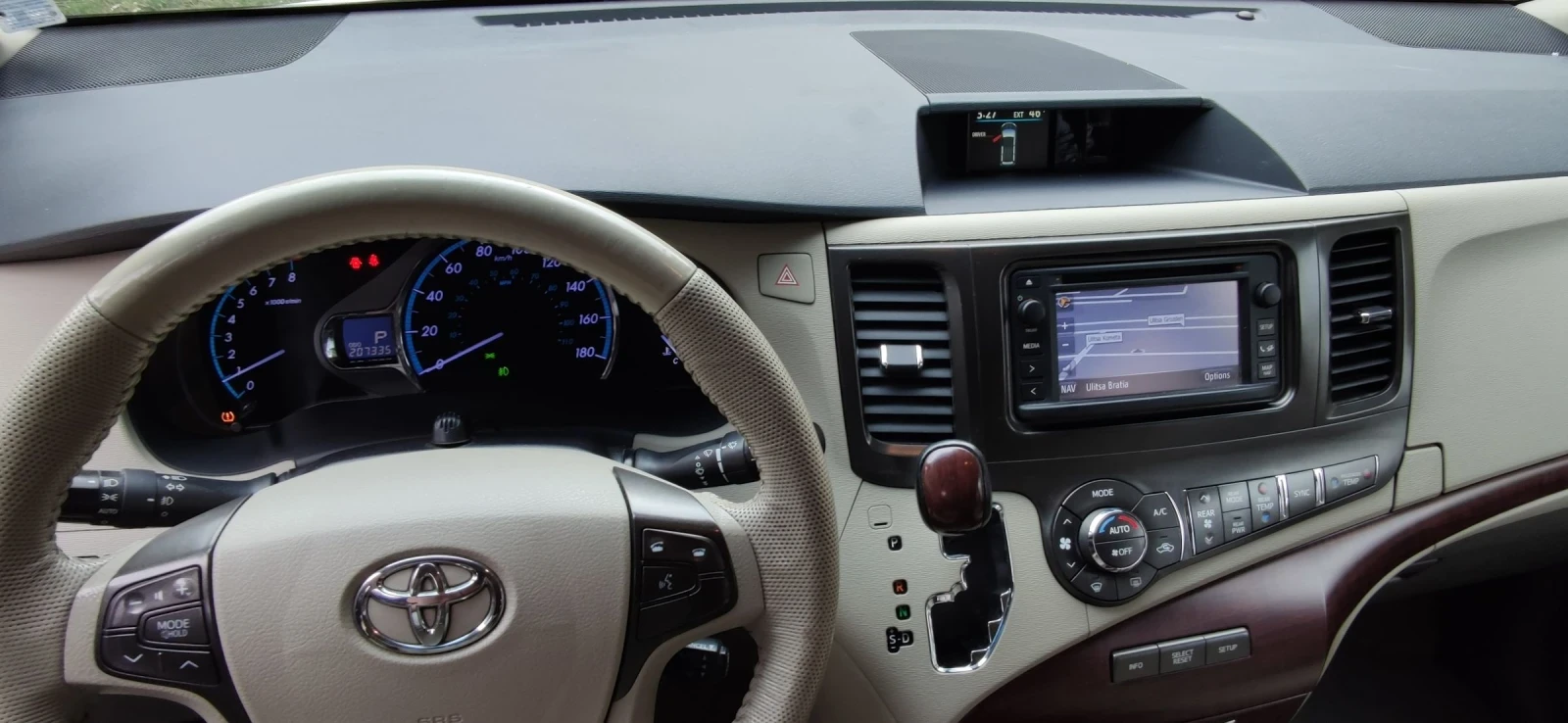 Toyota Sienna 3.5l AWD | Mobile.bg   11