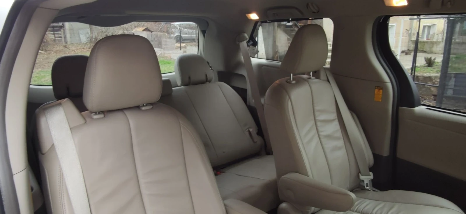 Toyota Sienna 3.5l AWD | Mobile.bg   15