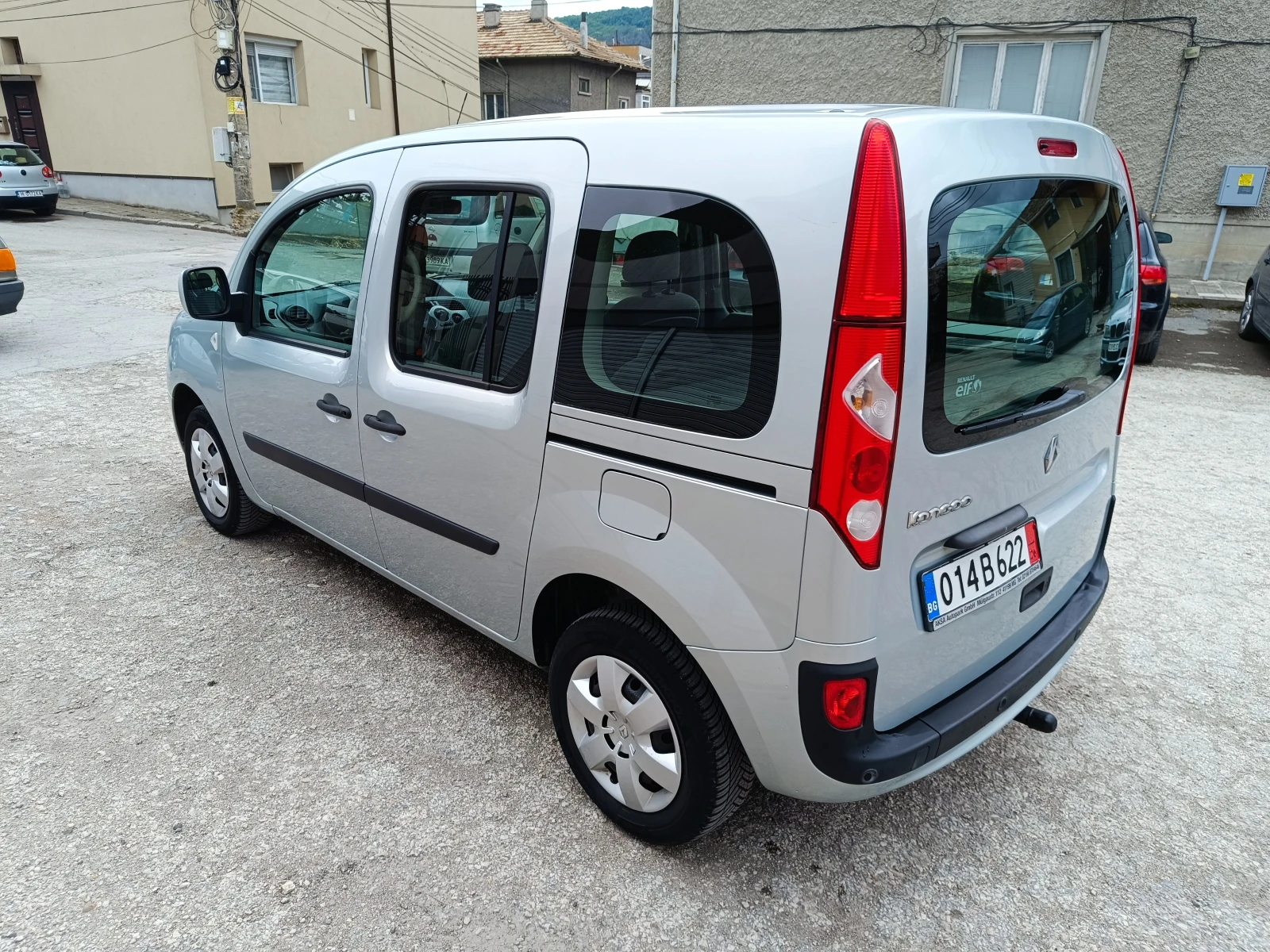 Renault Kangoo 1.5DCI 103к.с. 6ск. - изображение 6