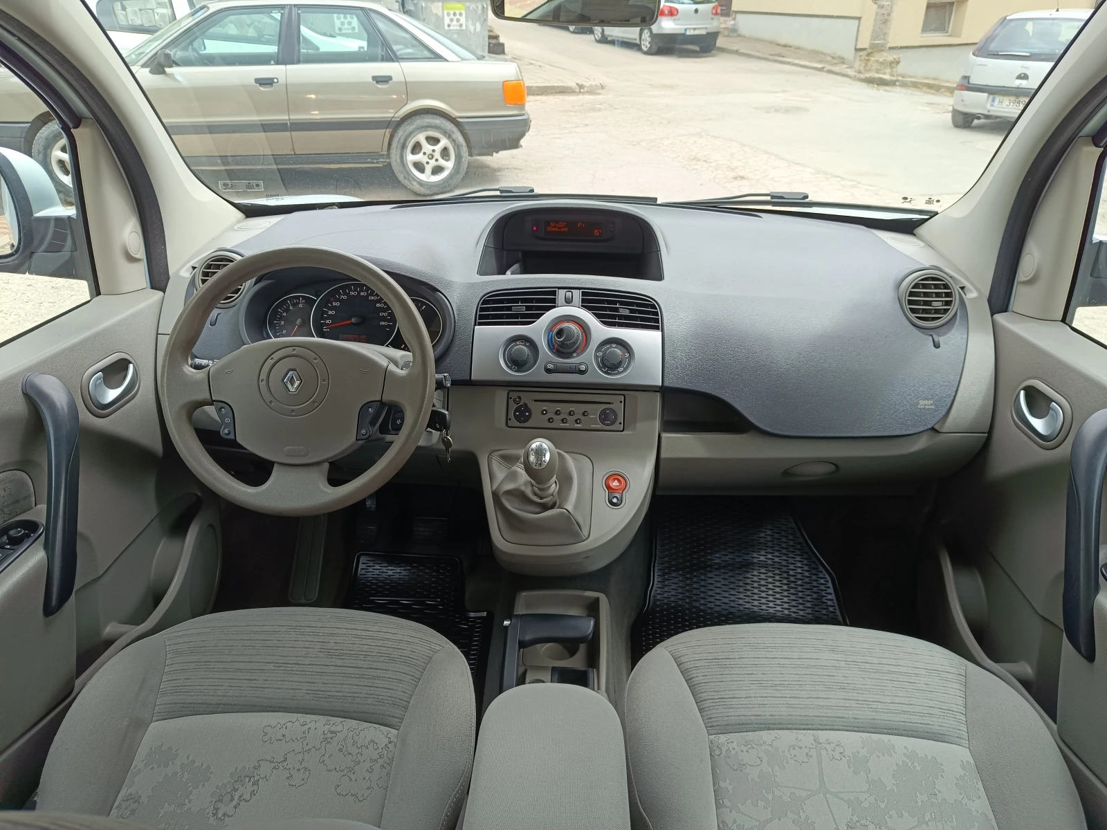 Renault Kangoo 1.5DCI 103к.с. 6ск. - изображение 8