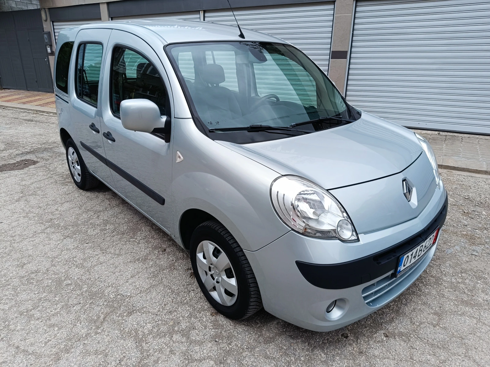 Renault Kangoo 1.5DCI 103к.с. 6ск. - изображение 3