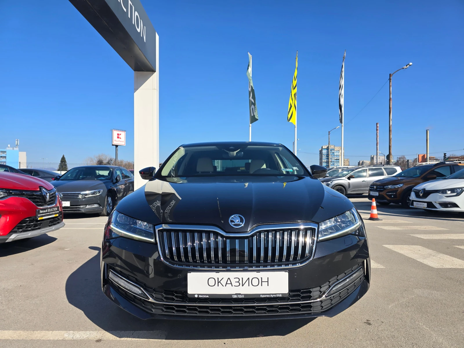 Skoda Superb 2.0 TDI L&K /4X4 - изображение 2