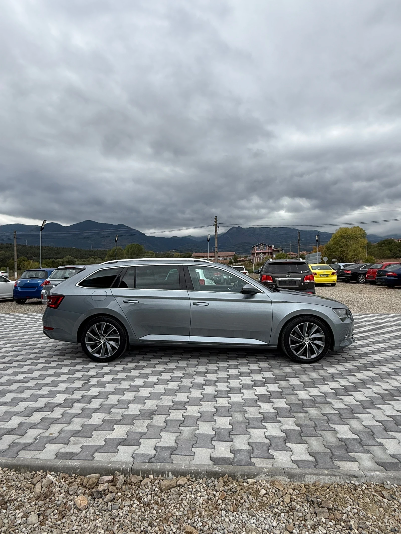 Skoda Superb Laurin & Klement - изображение 3